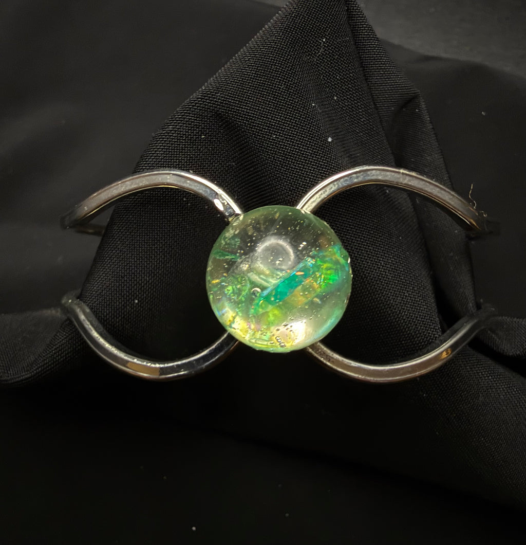 Clear Little Flake Bracelet 2