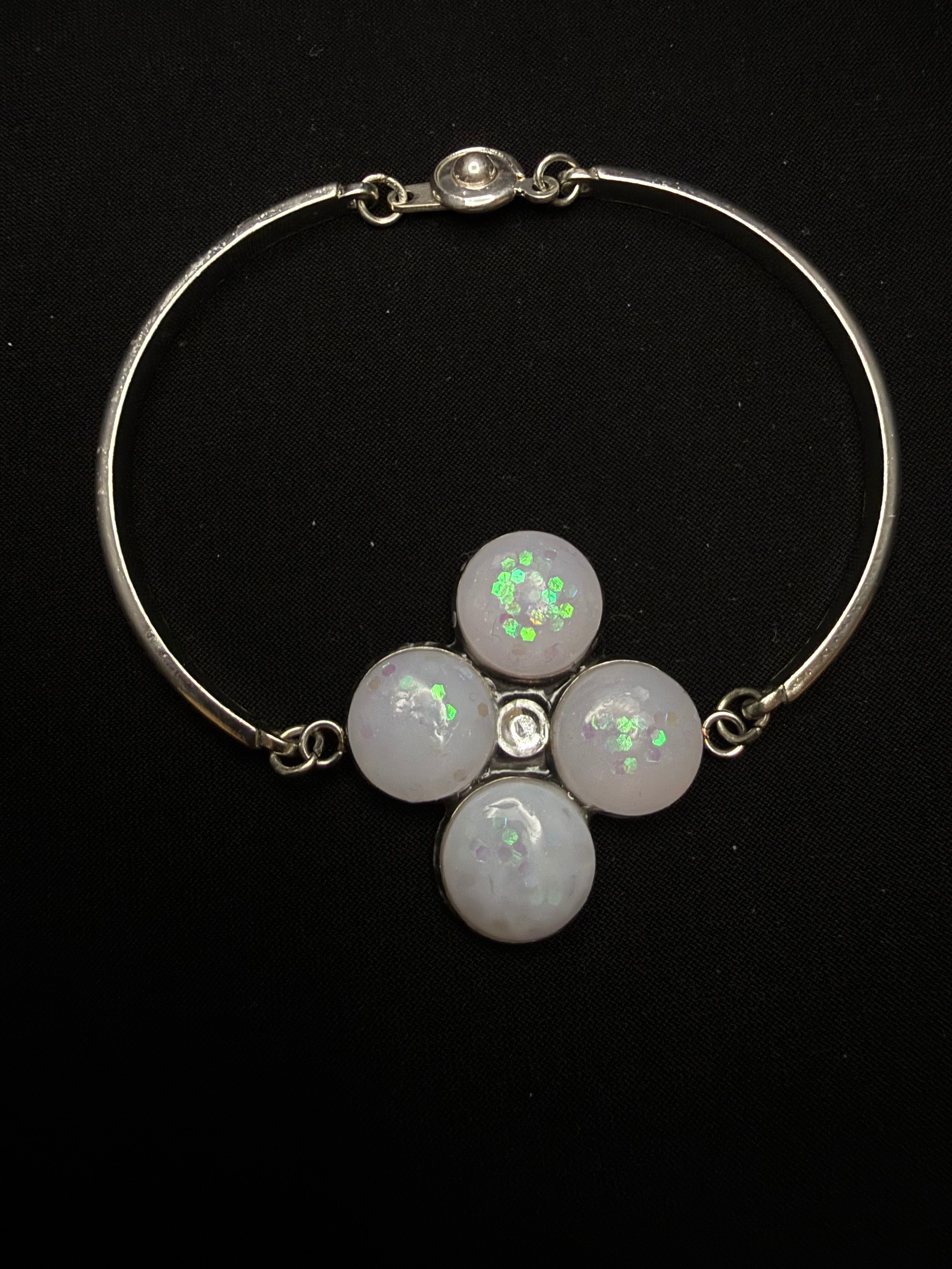 4 Circle Resin Bracelet