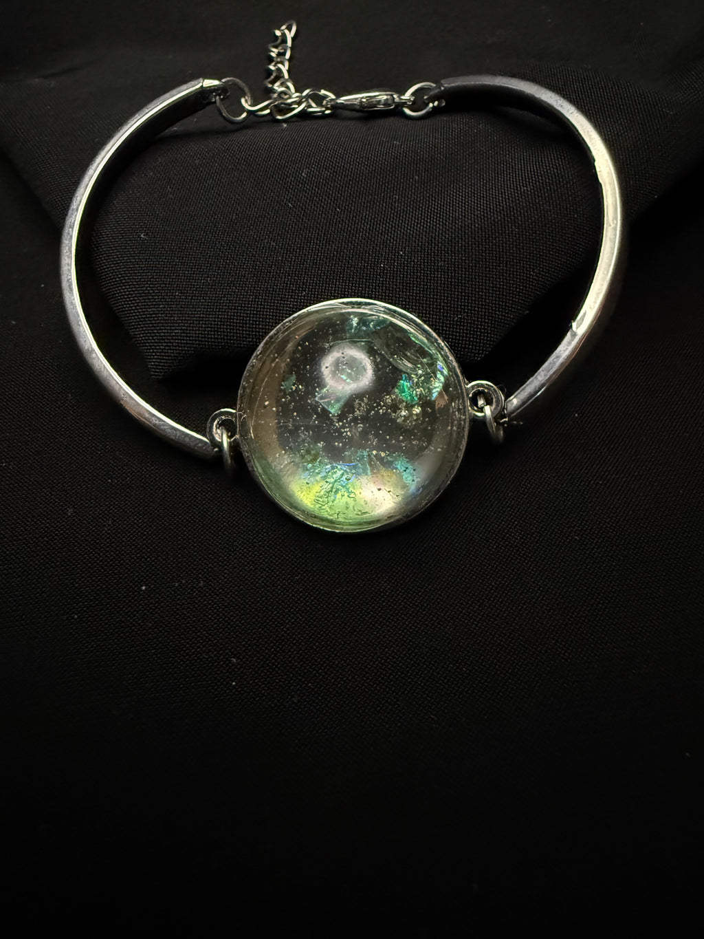 Clear Little Flake Bracelet