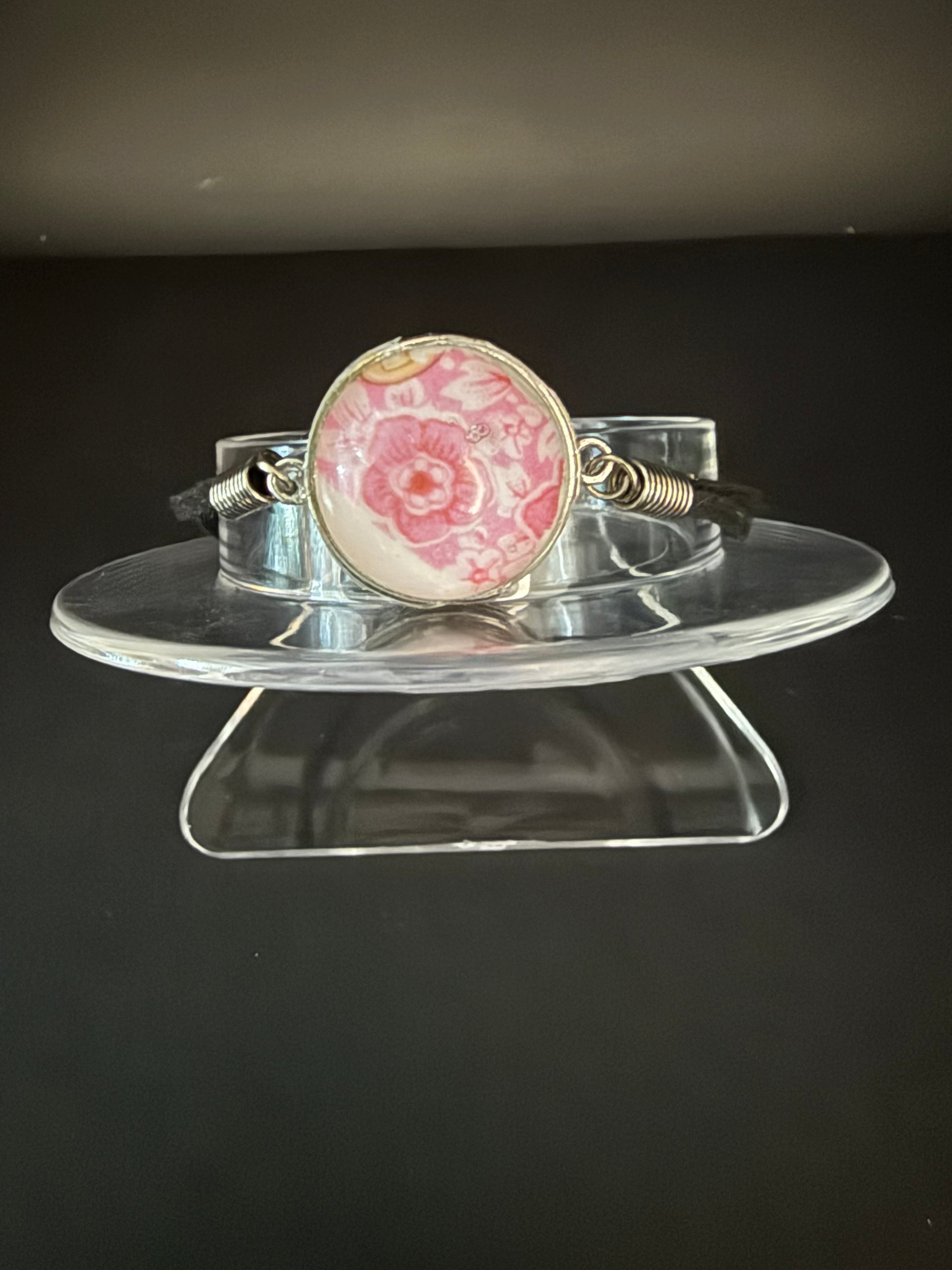 Pretty Pink Flower Bracelet