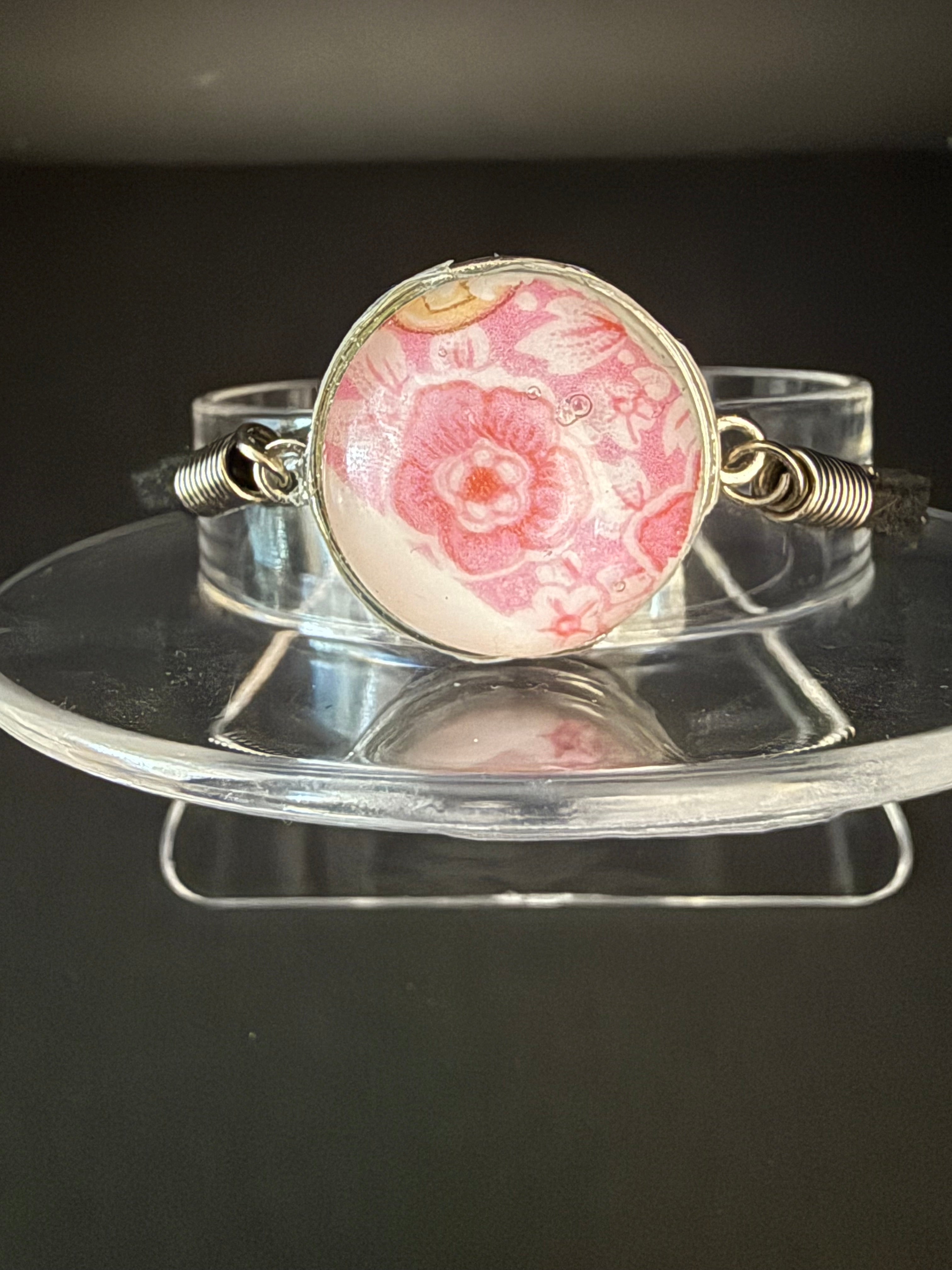 Pretty Pink Flower Bracelet